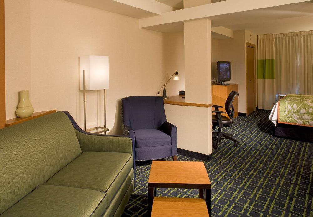 Fairfield Inn And Suites By Marriott Colorado Springs North Air Force Academy Gleneagle Buitenkant foto
